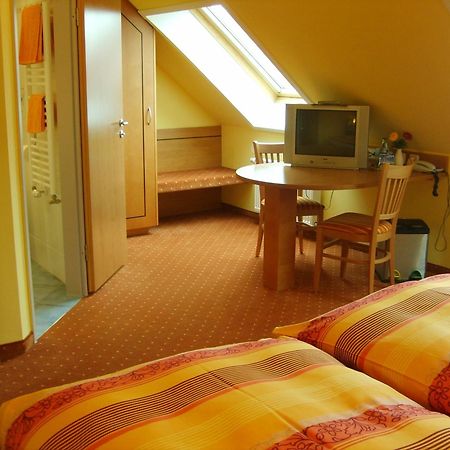 Bio Hotel Bayerischer Wirt Augsburg Ngoại thất bức ảnh