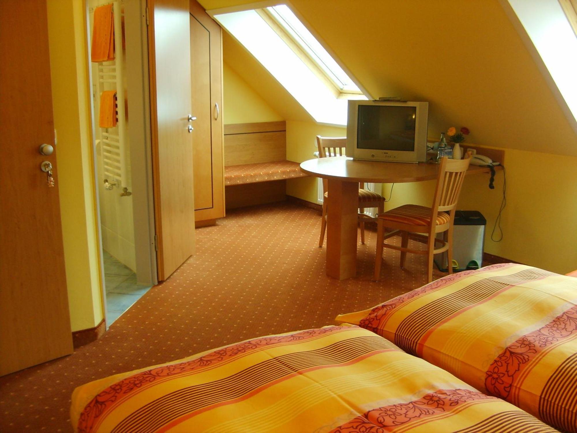 Bio Hotel Bayerischer Wirt Augsburg Ngoại thất bức ảnh