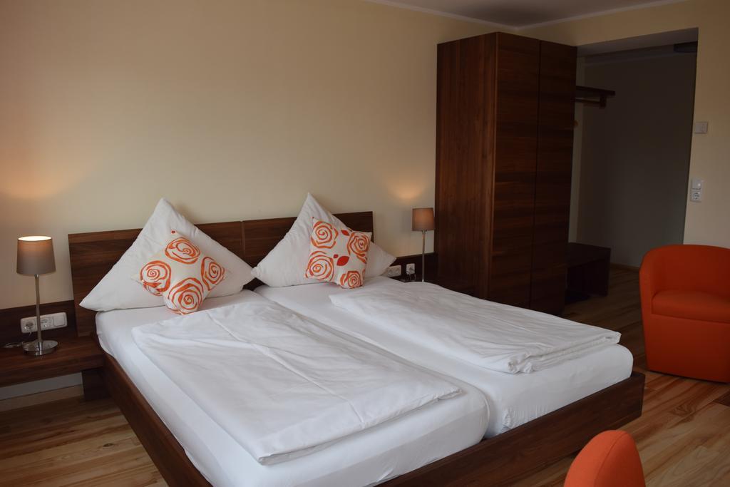 Bio Hotel Bayerischer Wirt Augsburg Ngoại thất bức ảnh