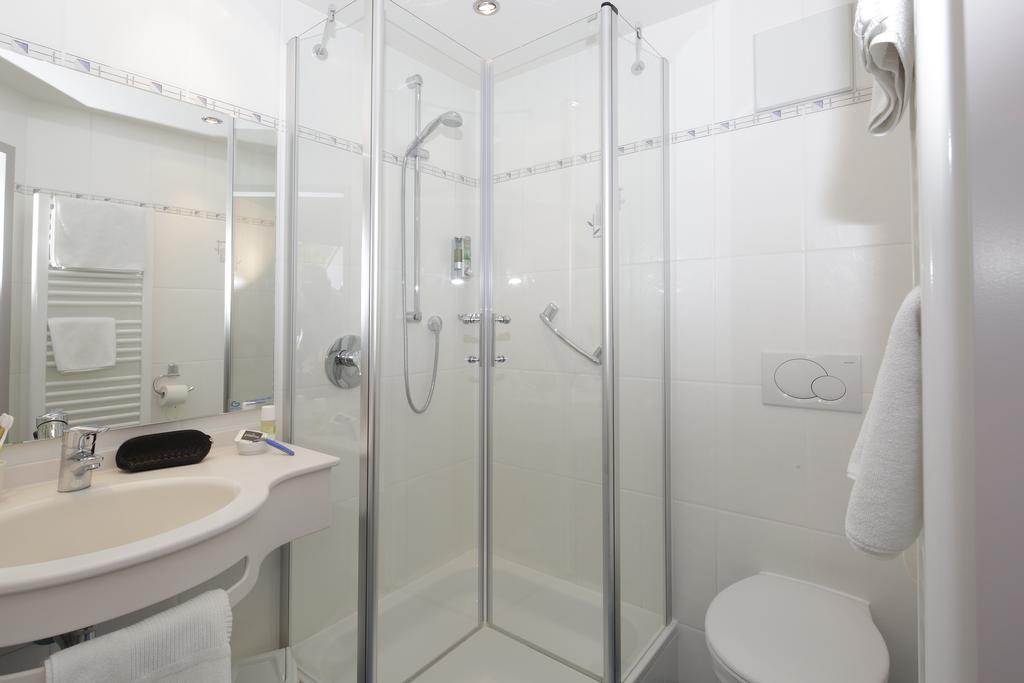 Bio Hotel Bayerischer Wirt Augsburg Ngoại thất bức ảnh